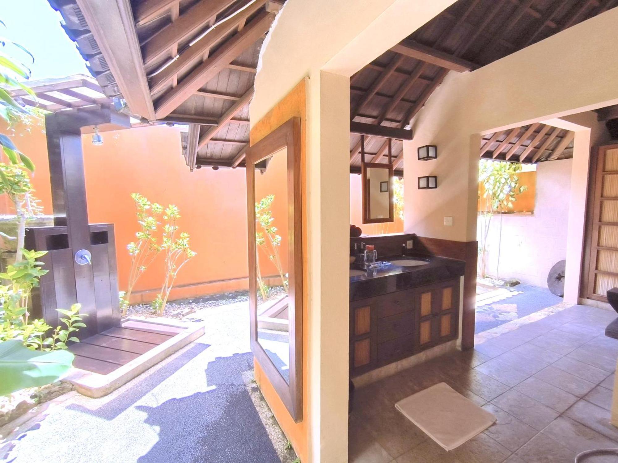 Plawa Asri Seminyak (Bali)