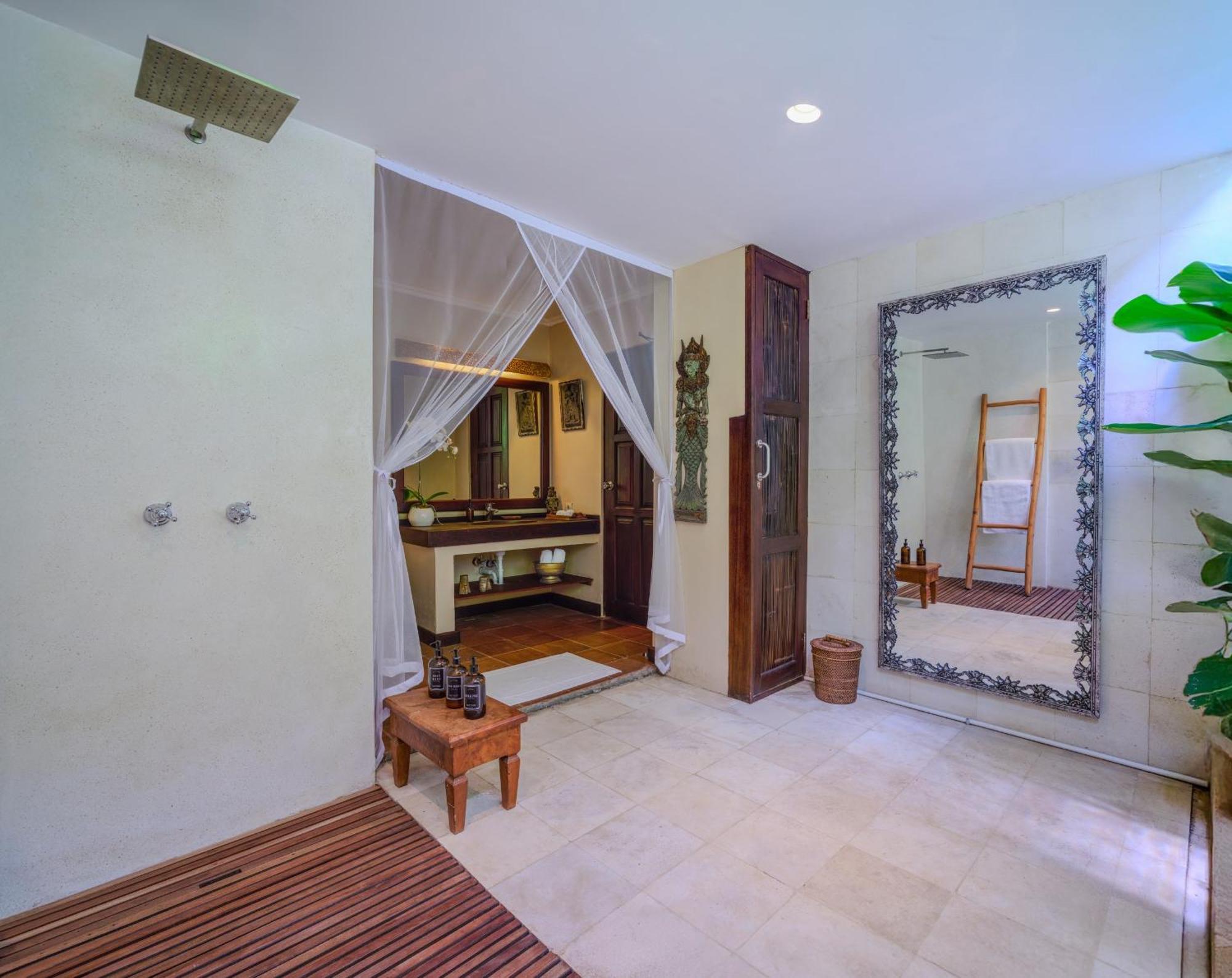 Villa Mata Budha *