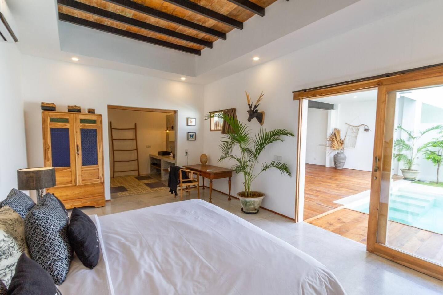 Villa Jannu By Dreamawaybali Seminyak (Bali)