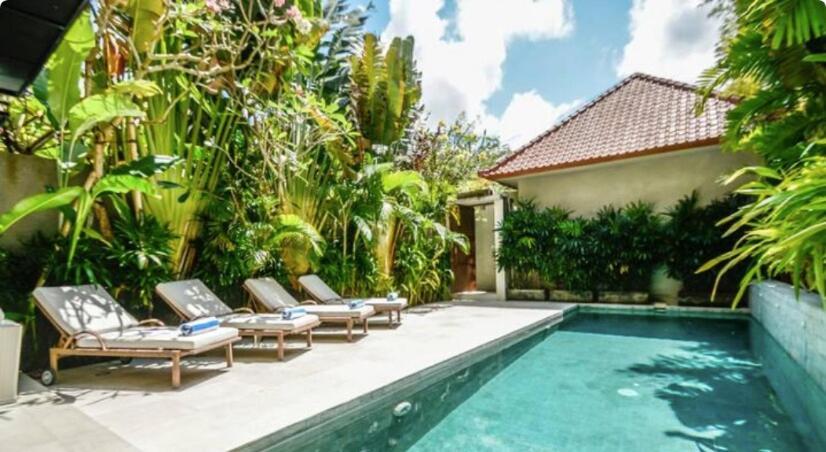4br Group Holiday, Walk To Fitness, Food,