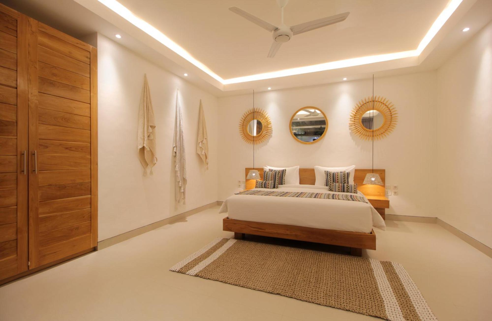 New 4 Bdr Rooftop & Pool Petitenget