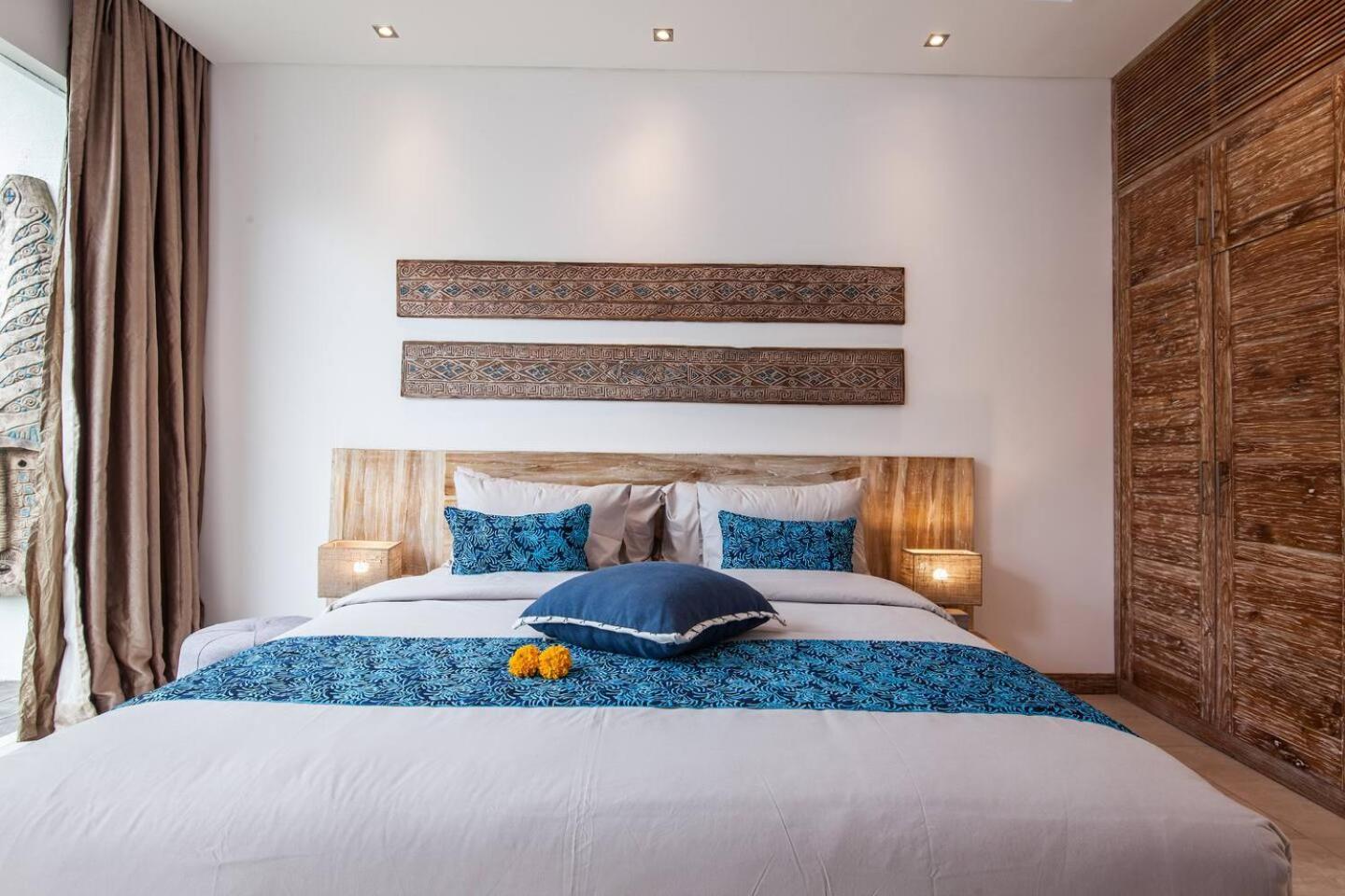 Large 4 Bd Large Garden And Pool Villa Seminyak (Bali)
