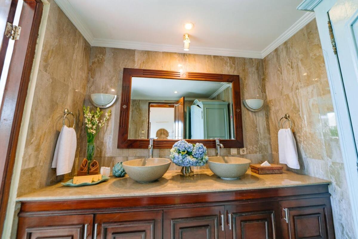 Villa Leona Seminyak (Bali)