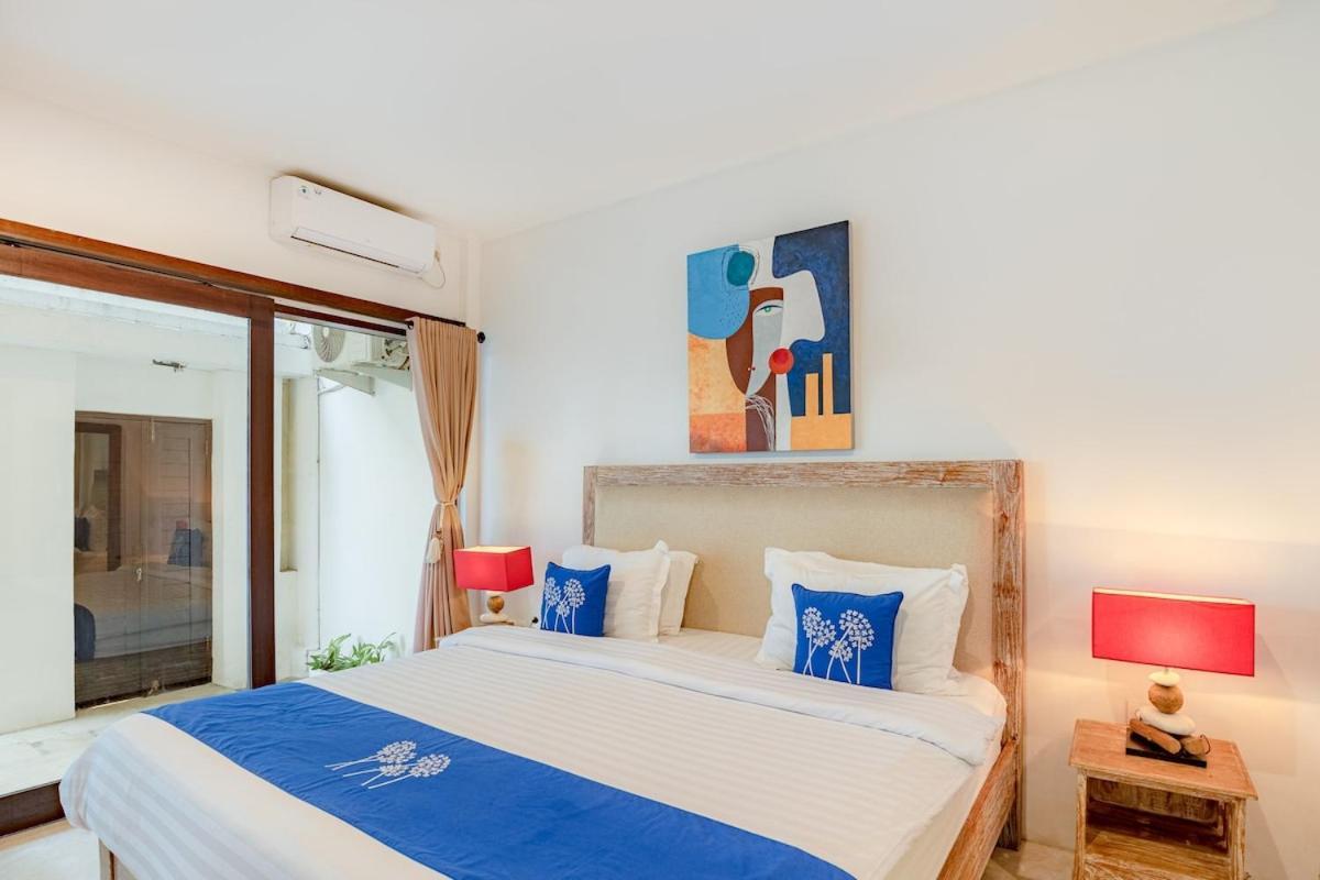 2br Seminyak,50 M Walk To The *