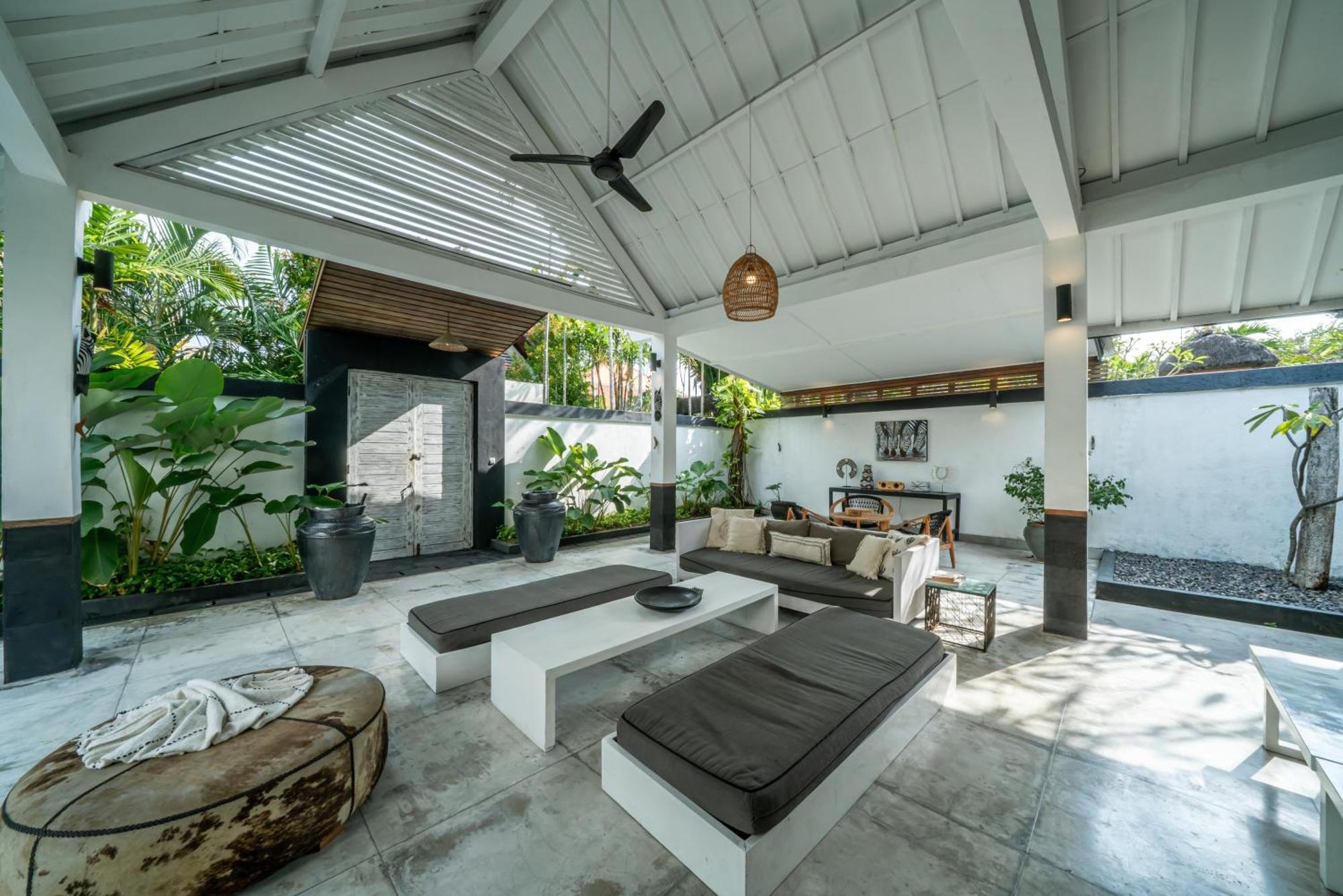 Villa Zebra Walking Distance To Potato Head *