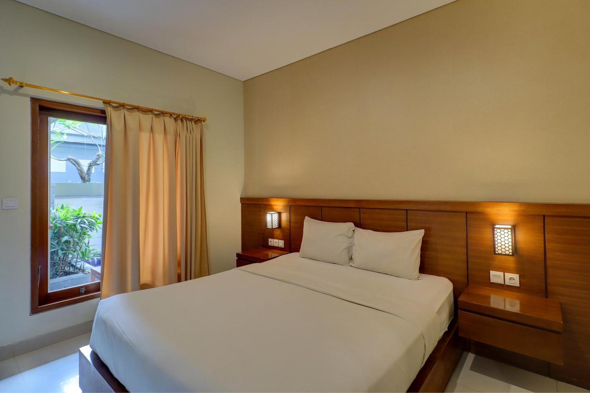 Oyo Life 92852 Singgah Legian Hotel Seminyak (Bali)