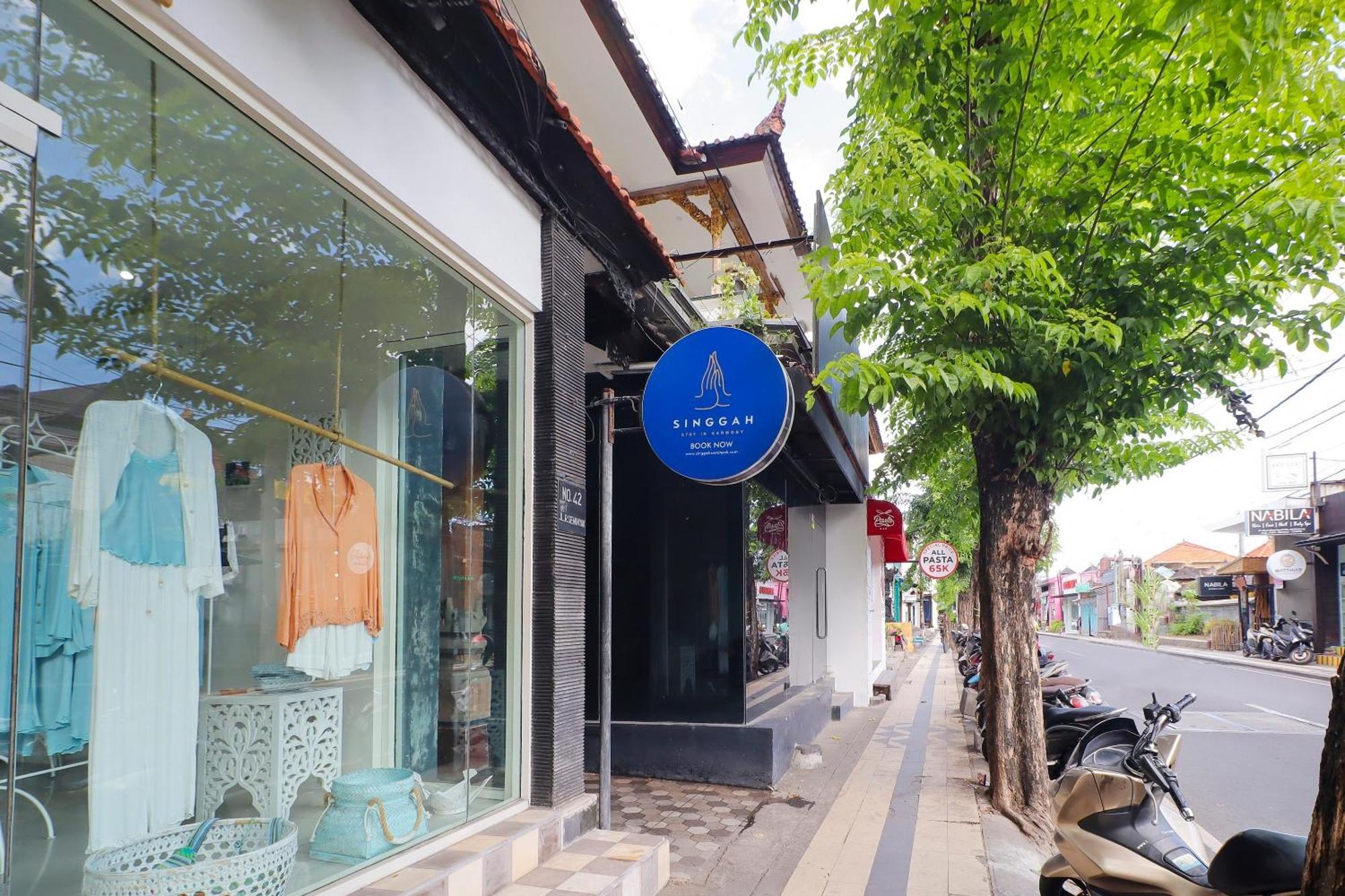 Hotel Oyo Life 92852 Singgah Legian
