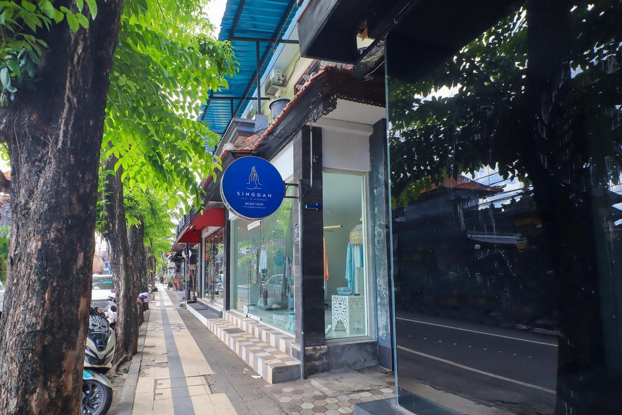 Hotel Oyo Life 92852 Singgah Legian