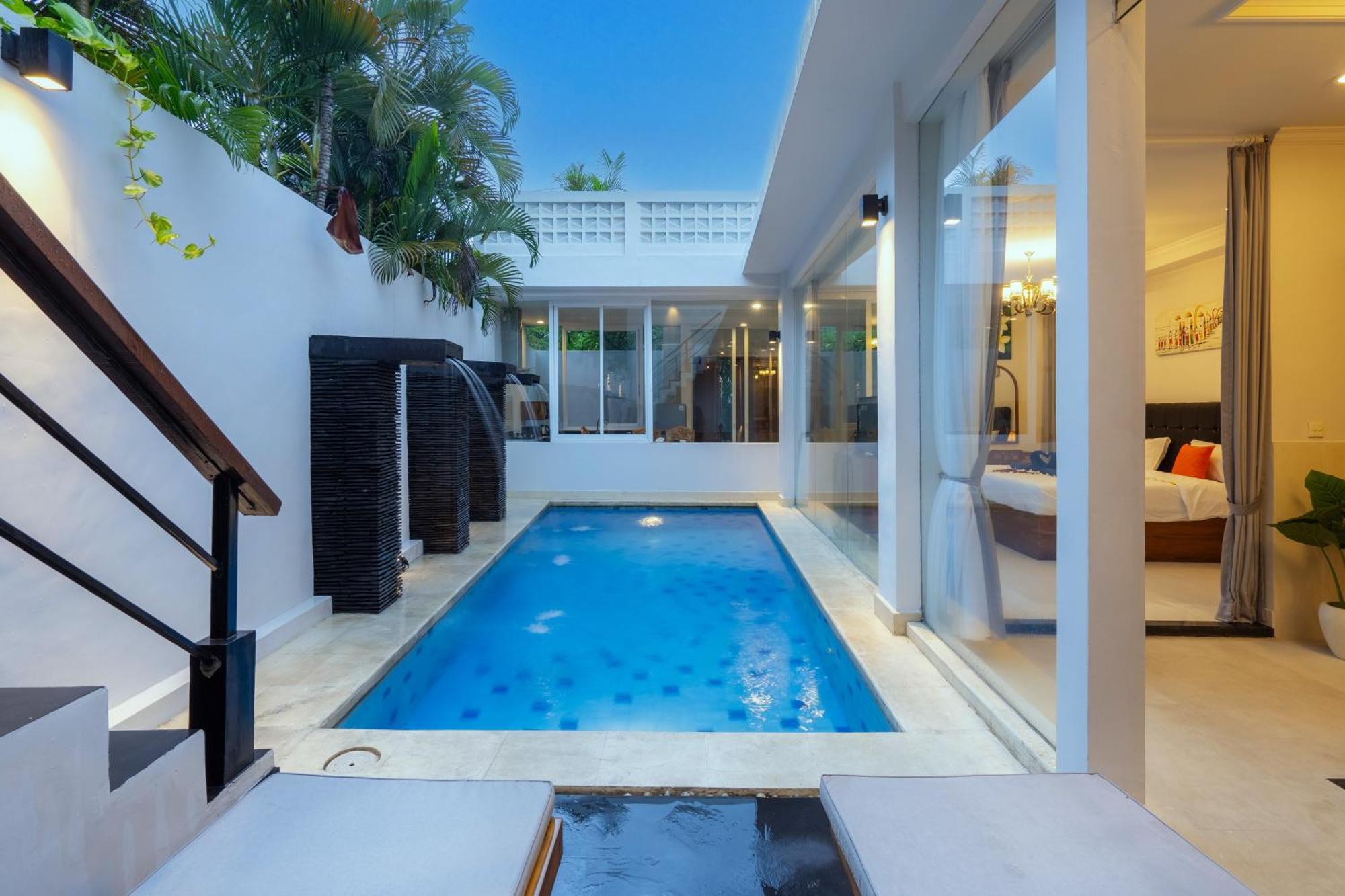 Bali Road House *