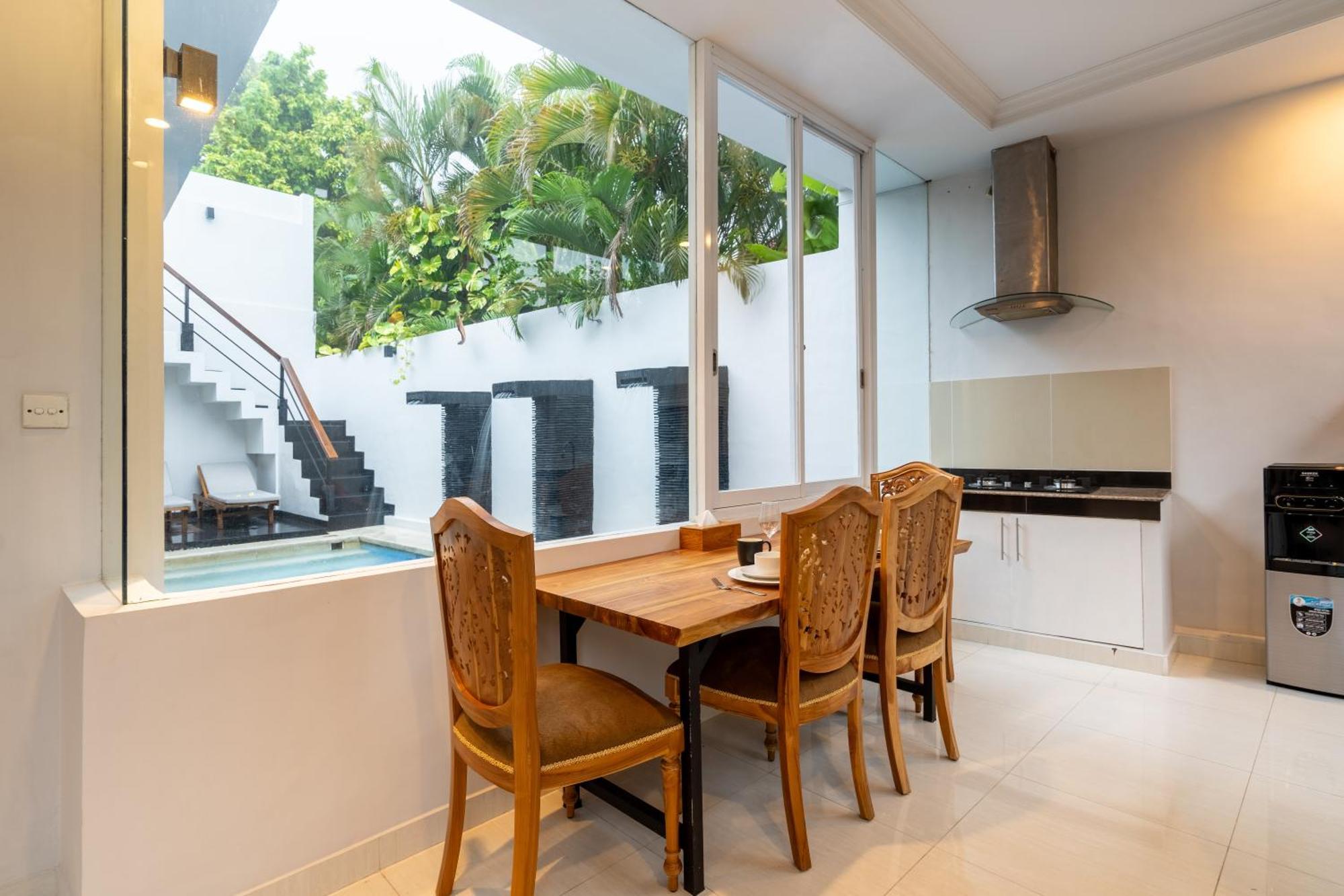 Bali Road House Seminyak (Bali)