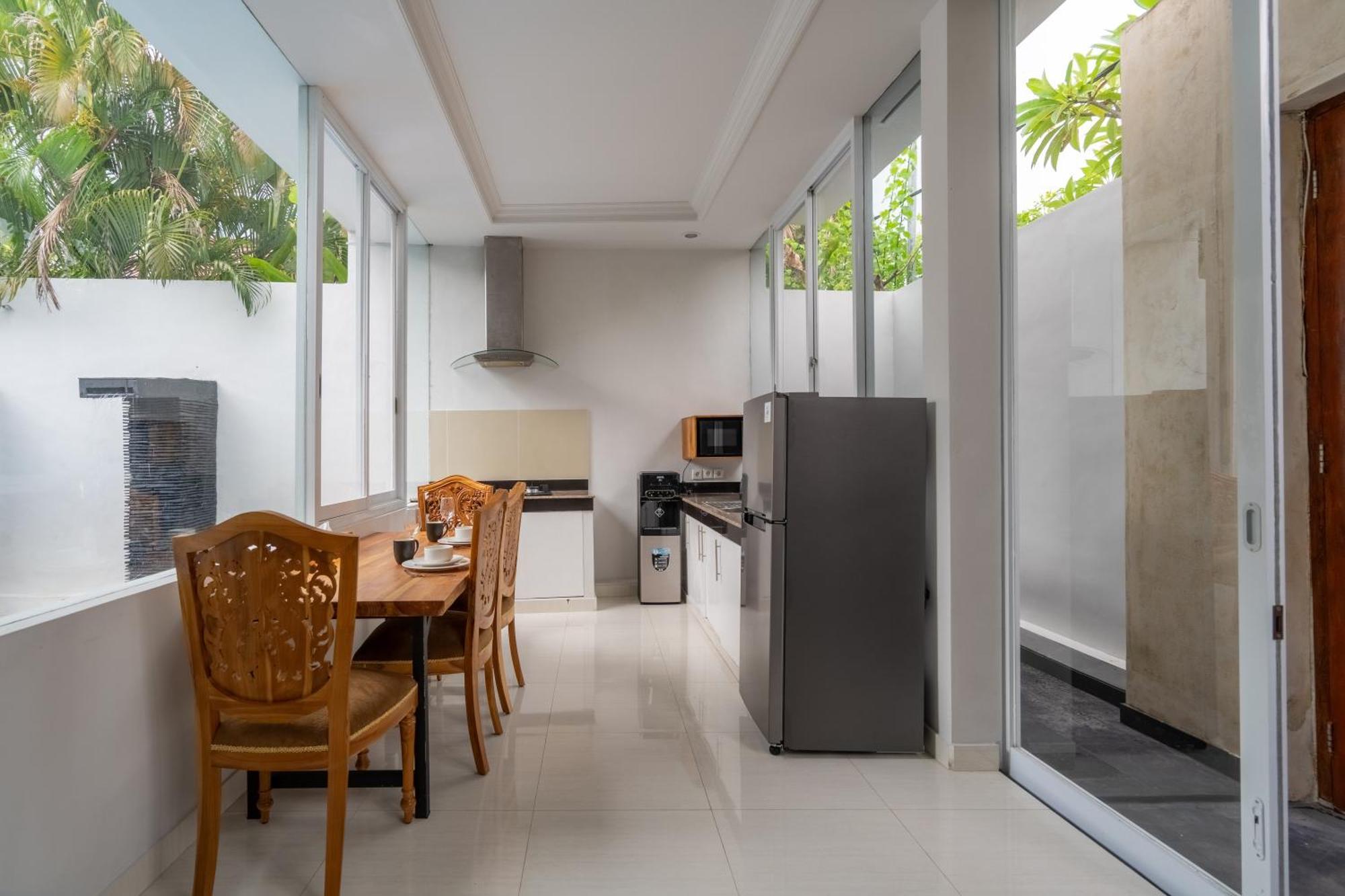 Bali Road House Villa *