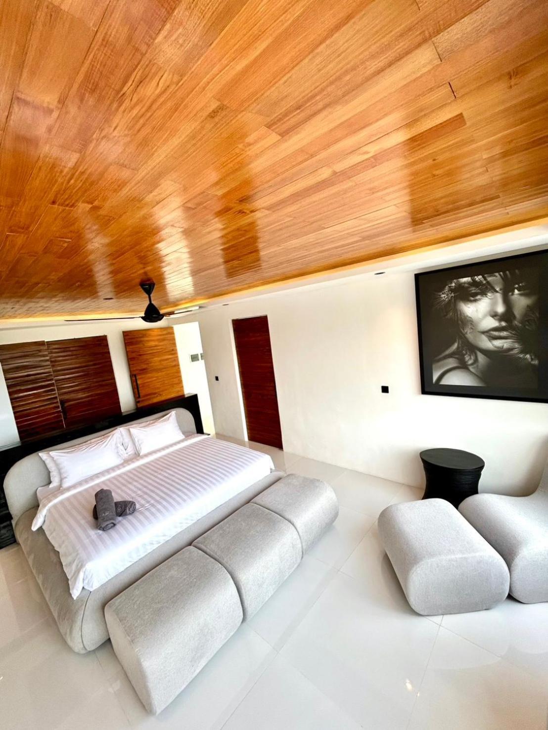 Kamawis Villa *