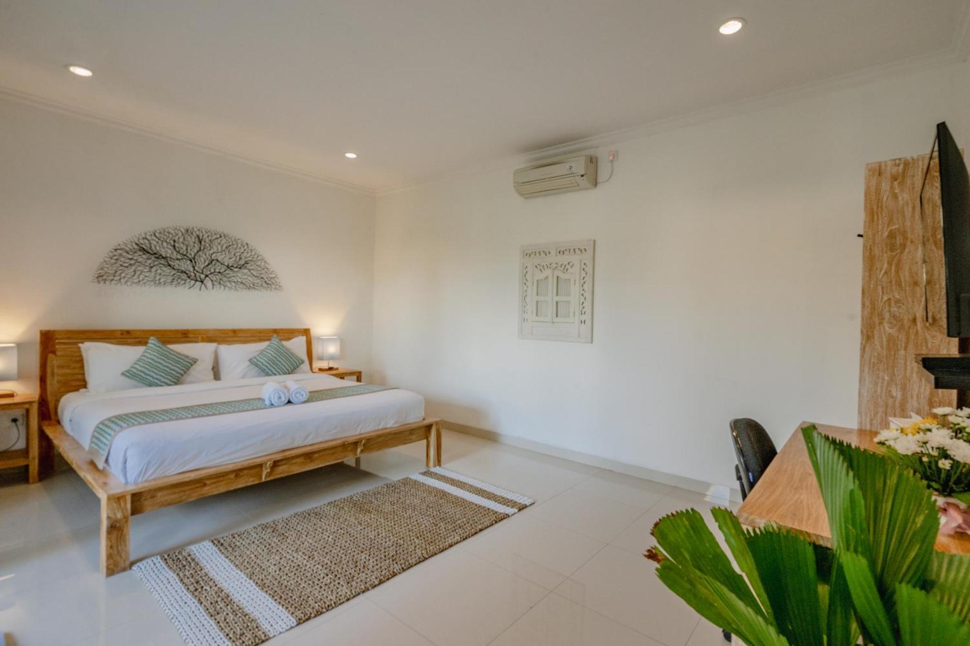 5 Bedroom In Centre Location Of Villa