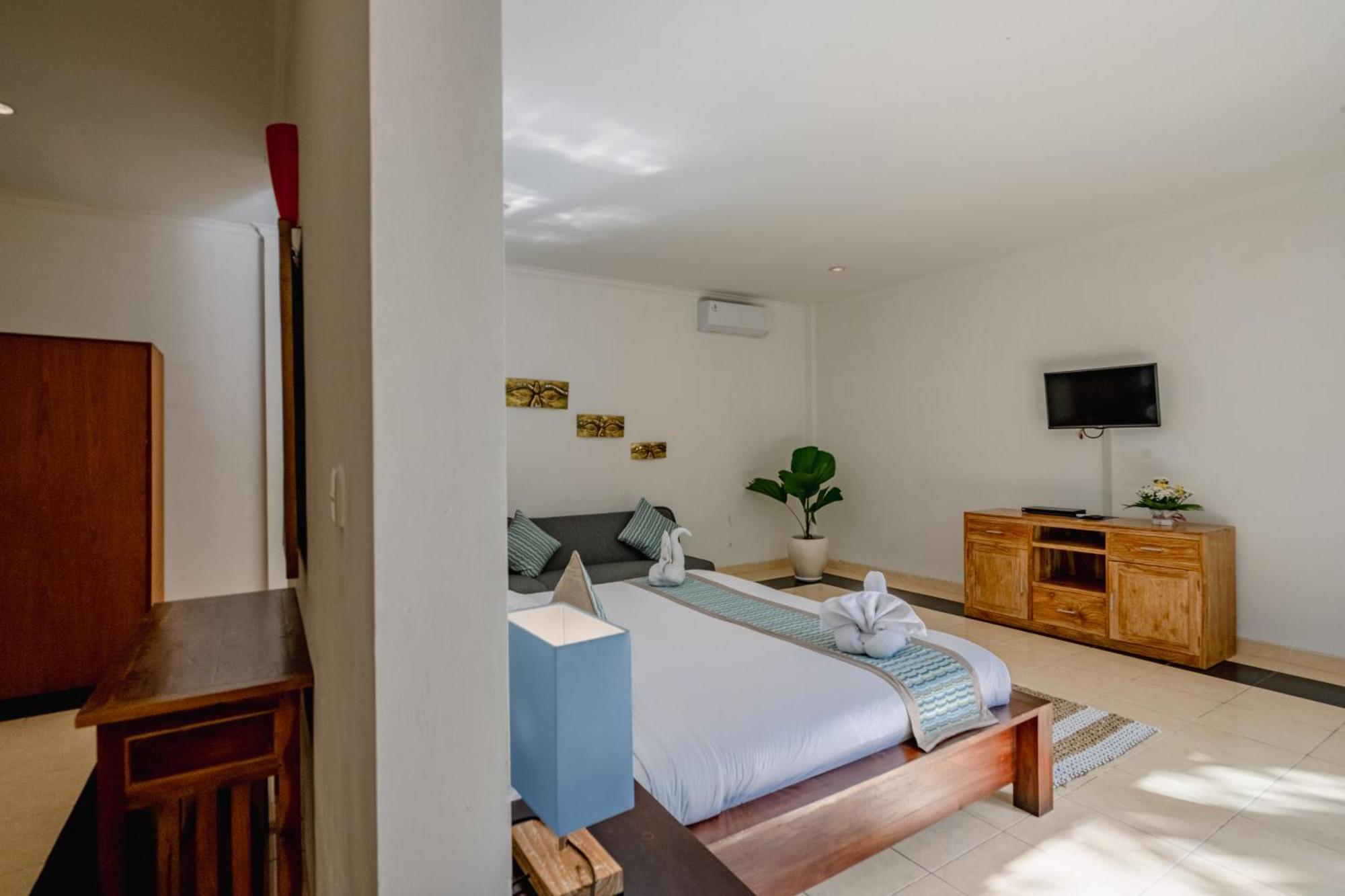 Villa 5 Bedroom In Centre Location Of Seminyak (Bali)