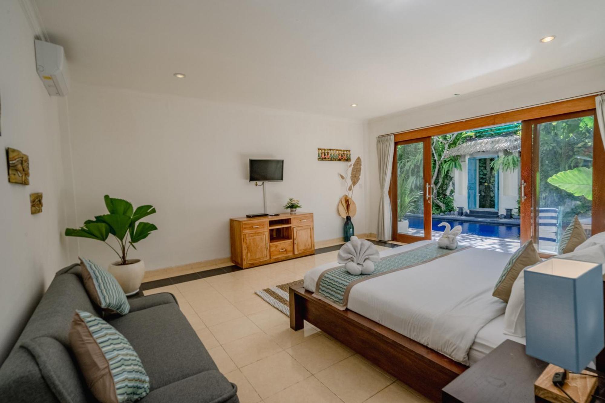 Villa 5 Bedroom In Centre Location Of