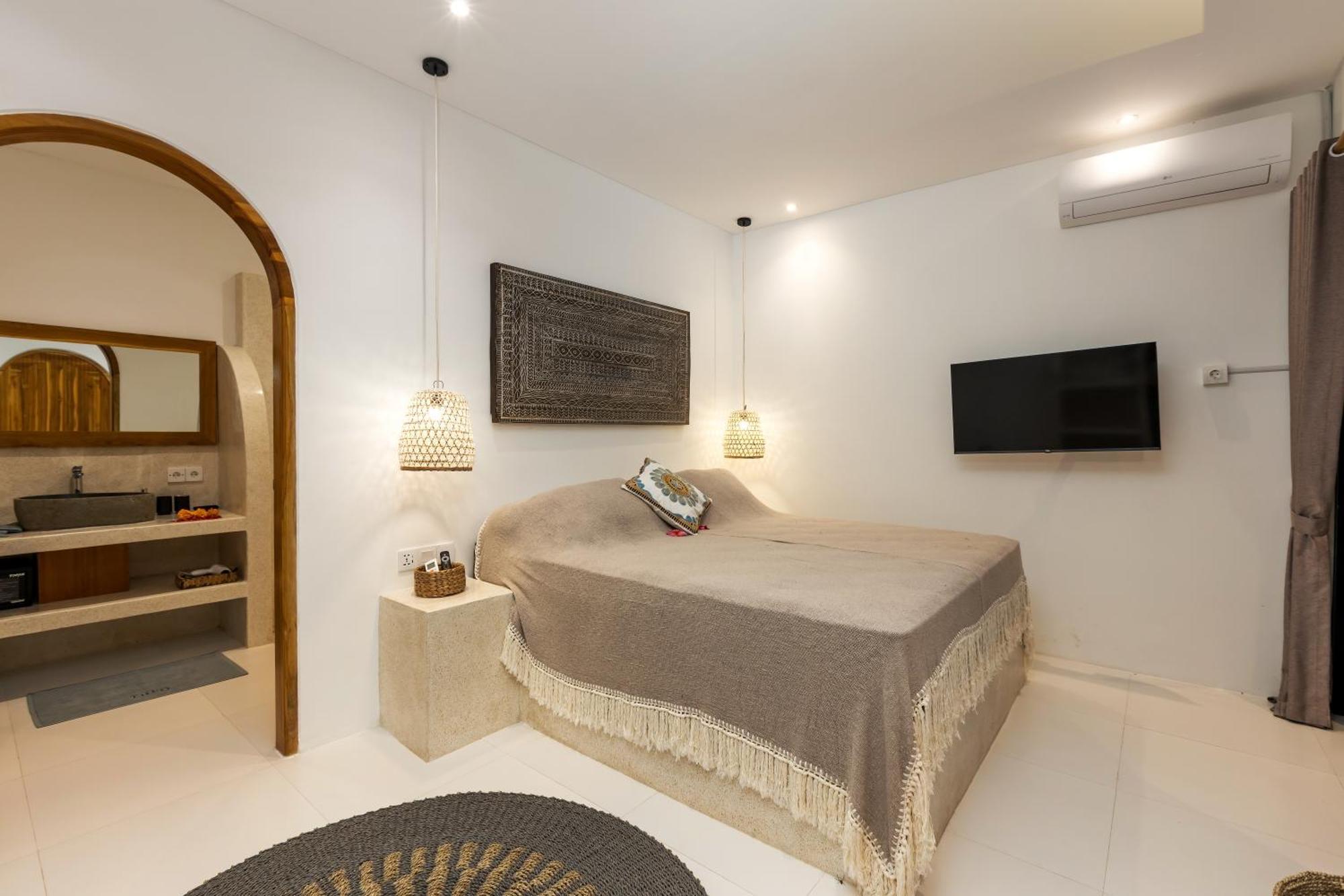 New! Theo - 1br In Kerobokan Villa Seminyak (Bali)