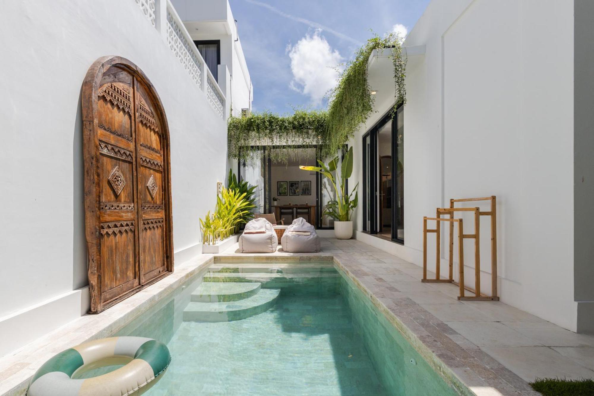 Villa New Manis Proche