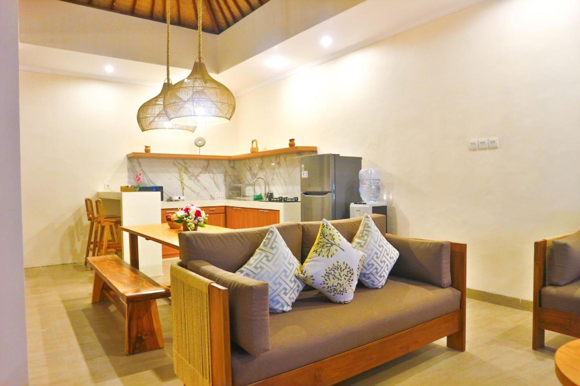 2br Tropical Sinergi In Villa
