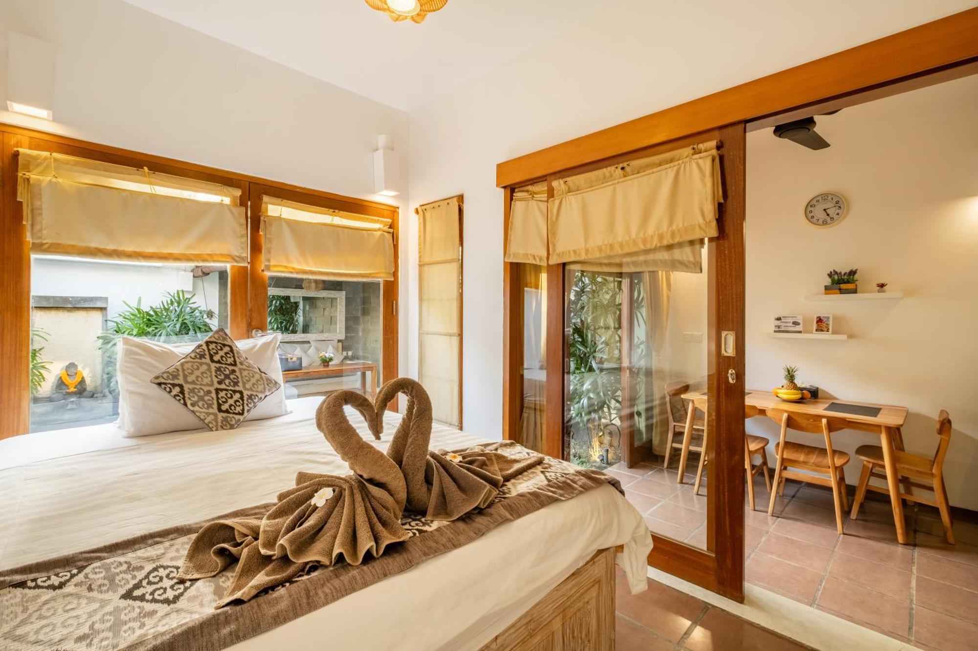 Villa Cozy 2 Bedroom In With Private Pool Seminyak (Bali)
