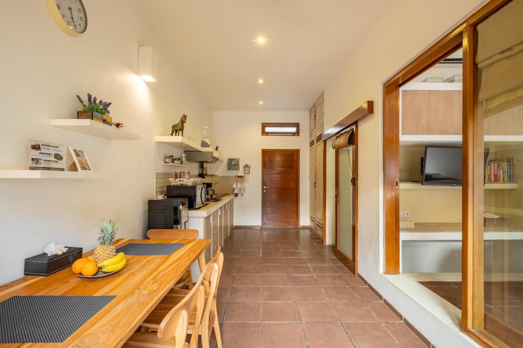 Cozy 2 Bedroom In With Private Pool Seminyak (Bali)