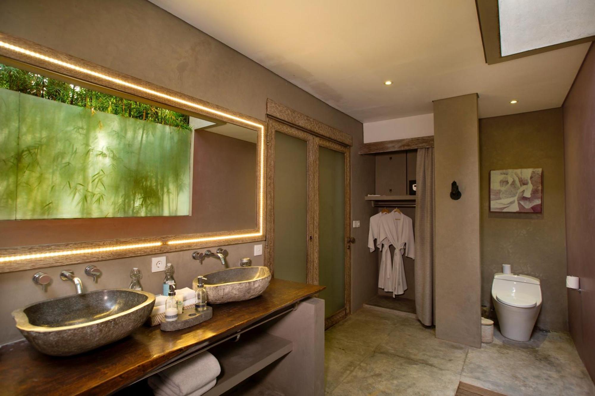 Blue Karma Dijiwa 4* Seminyak (Bali)
