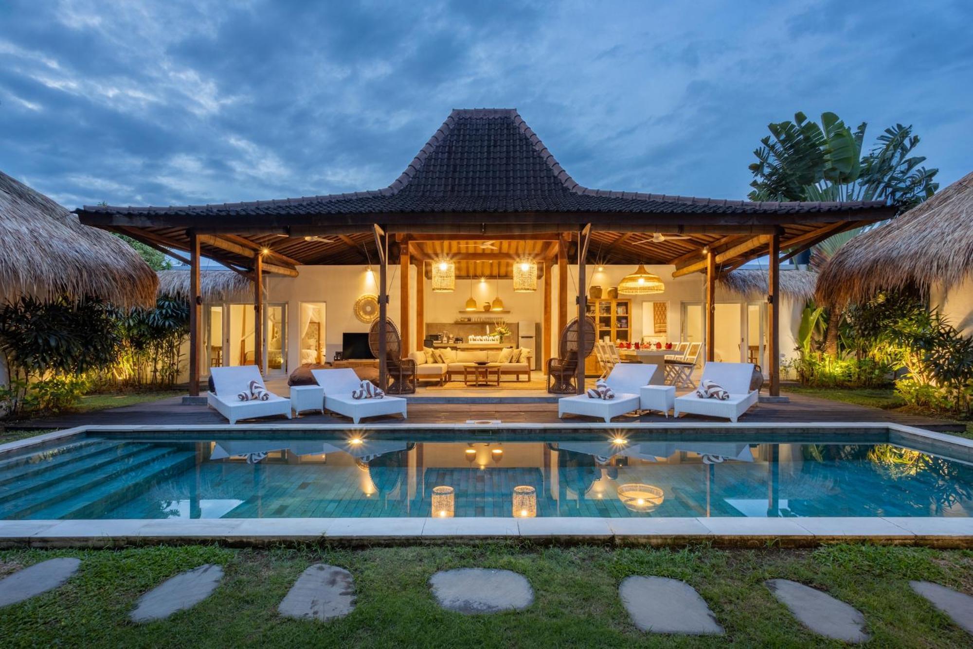 Villa Aksara By Optimum Bali Seminyak (Bali)
