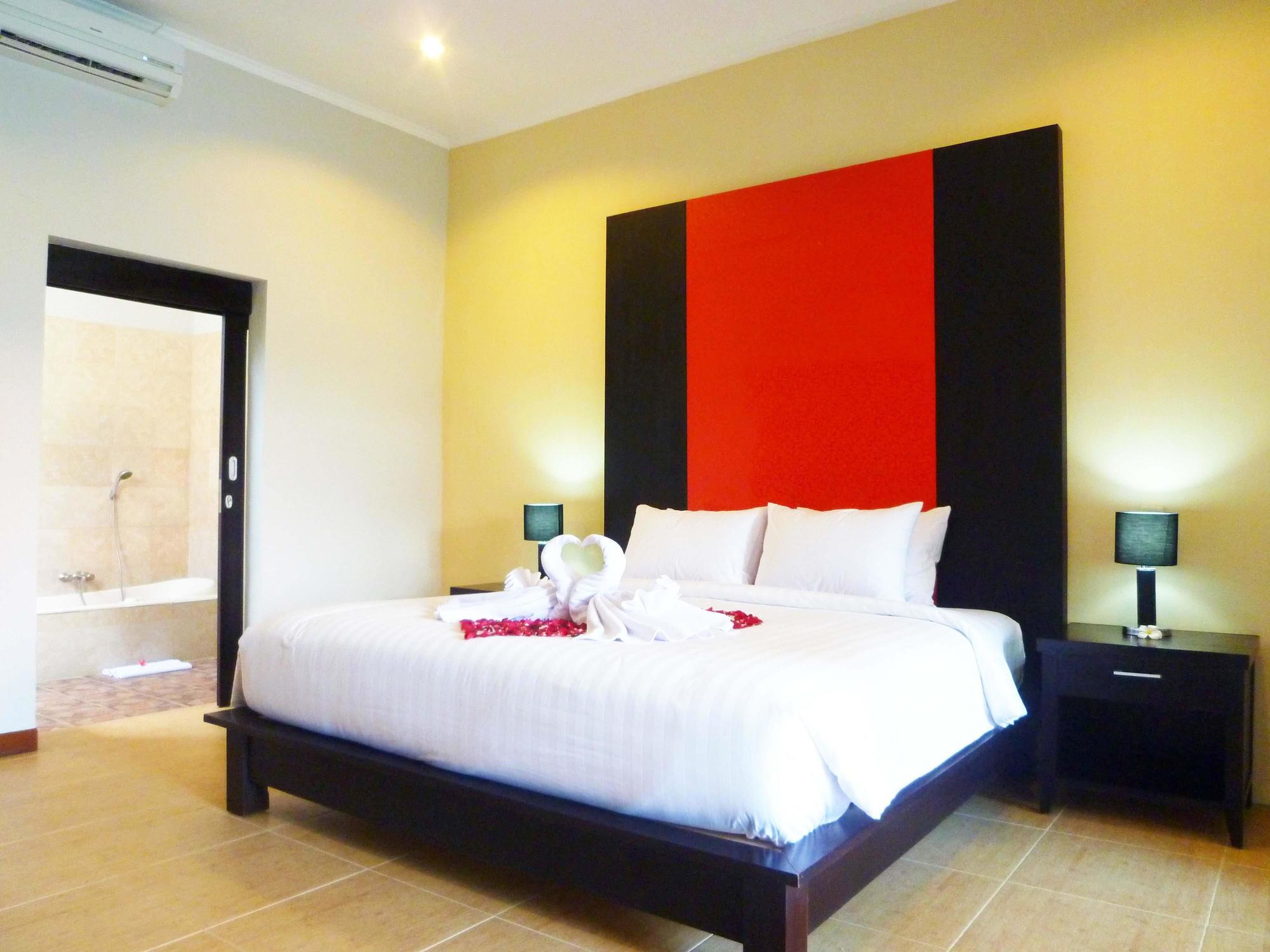 Transera Kirana Villas