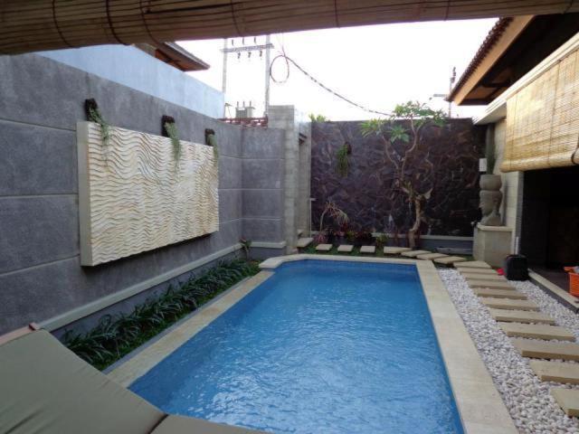 Frangipani Villa *