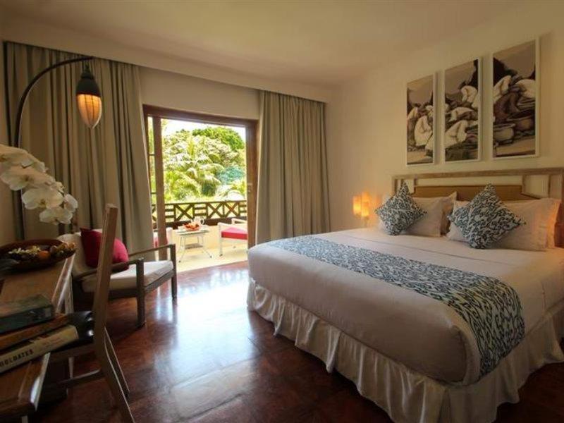 Resor Blu-zea By Double-six Seminyak (Bali)