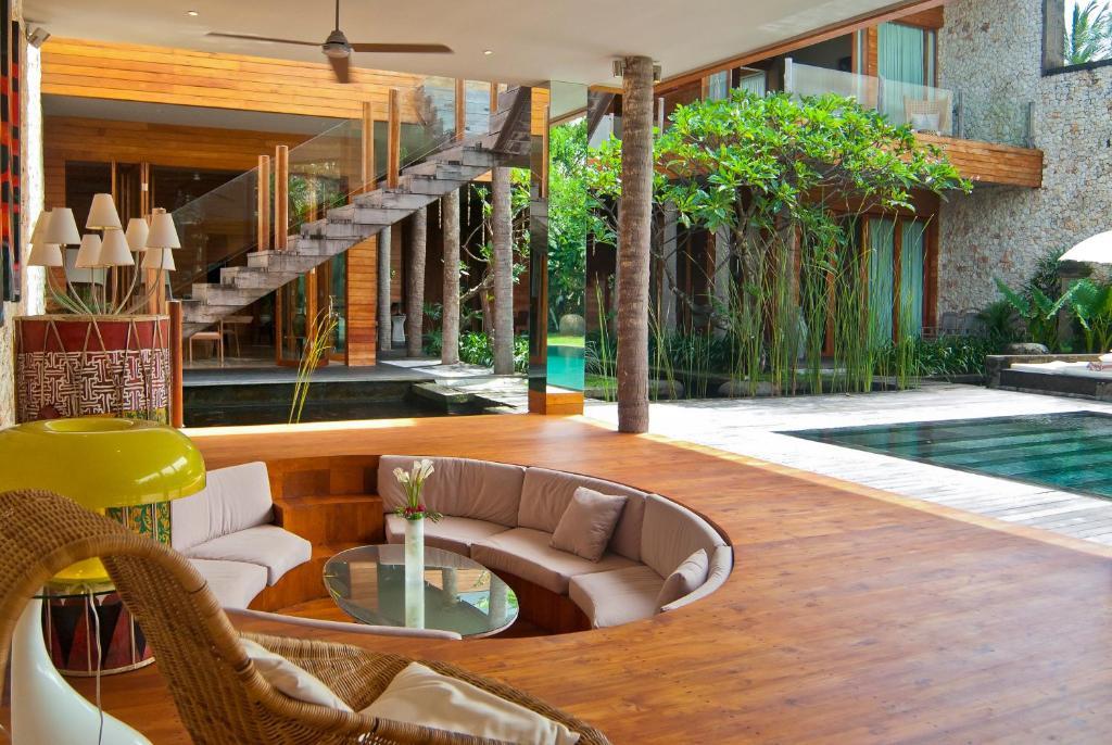 Eko - Tropical Villa, Walk To *