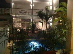 M Bali Seminyak