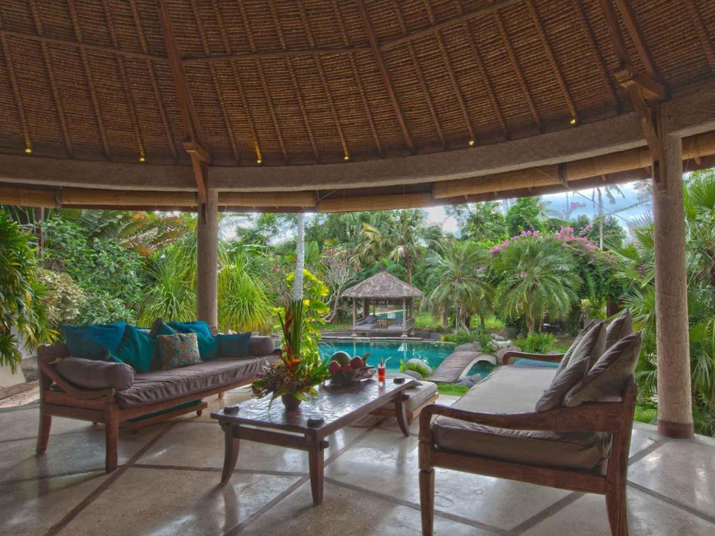 Vila Taman Wana Luxury Villas *