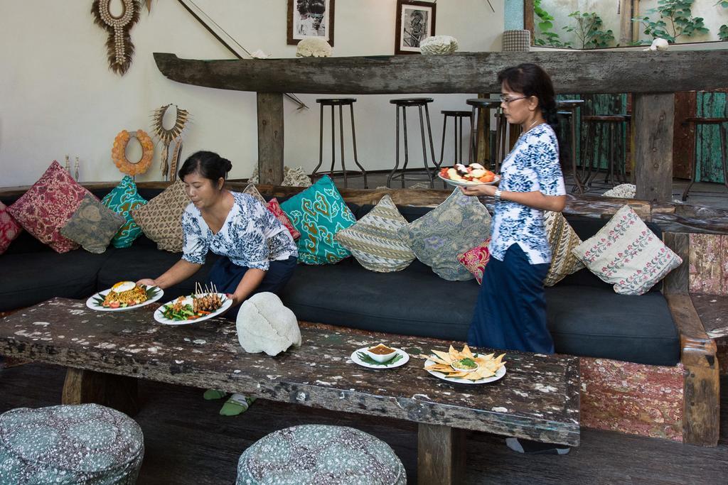 Phinisi - * Seminyak (Bali)