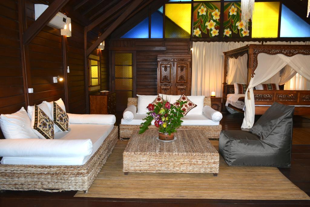 Una Villa Seminyak (Bali)