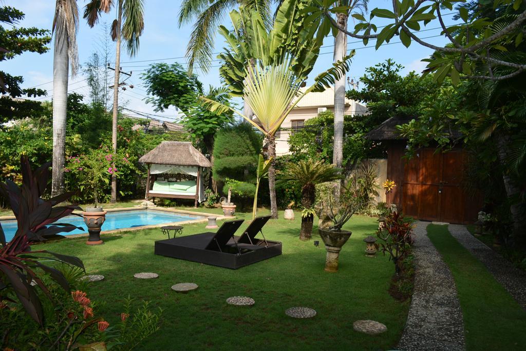 Una Seminyak (Bali)