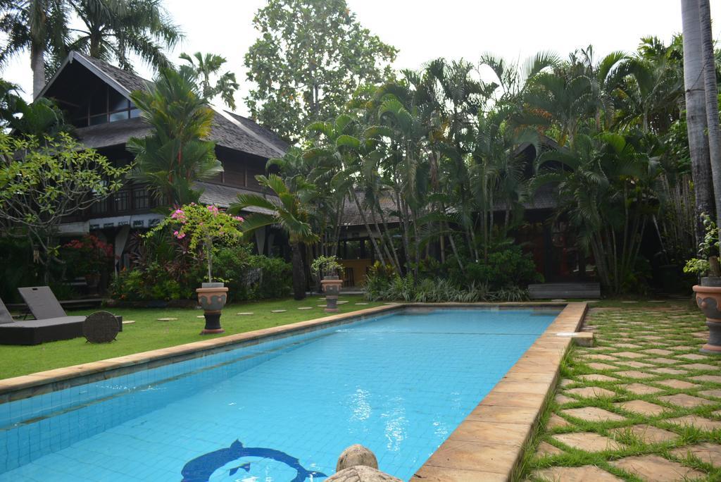 Villa Una Seminyak (Bali)