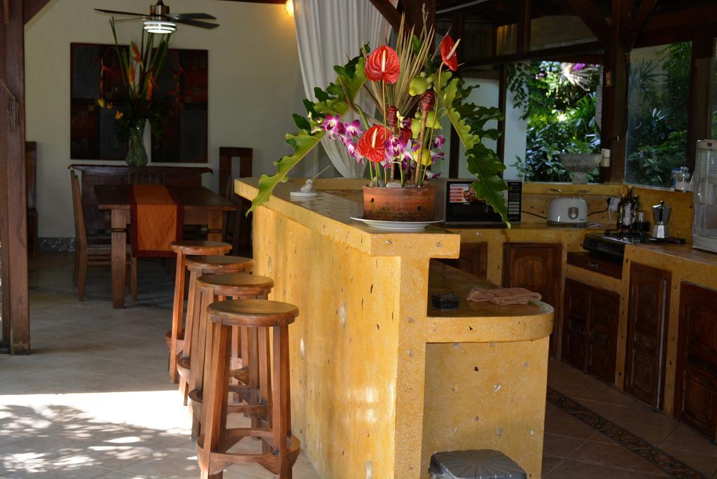 Villa Una Seminyak (Bali)