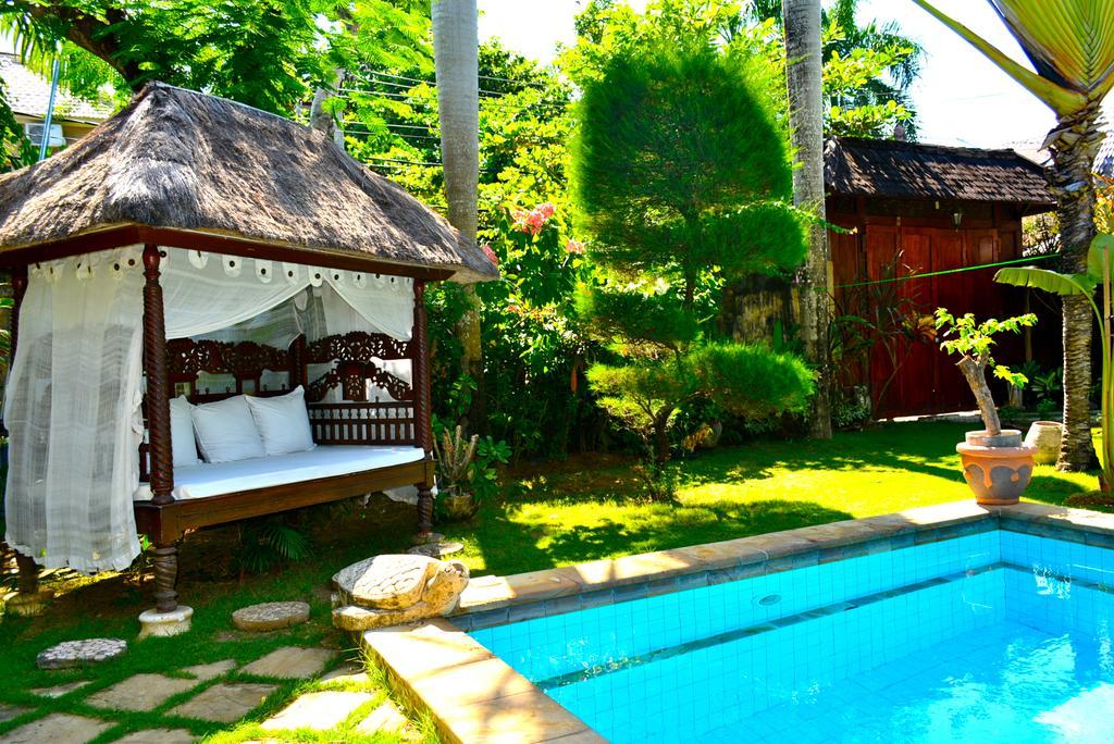 Una Villa *