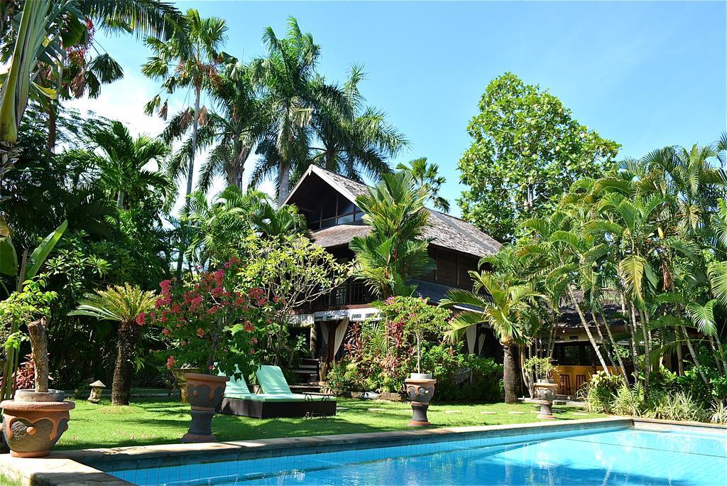 Una * Seminyak (Bali)