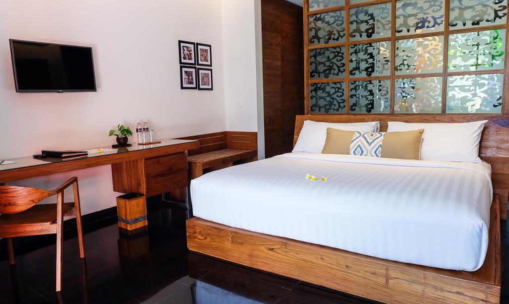 Sun Island Boutique & Villa