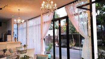 Hotel La And Seminyak