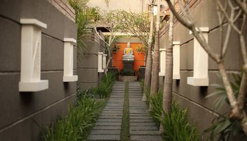 Nyuh Bali
