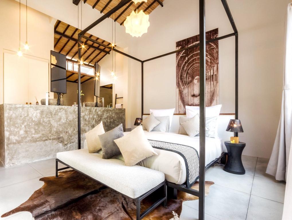 Infinity & Beyond Villa Seminyak (Bali)