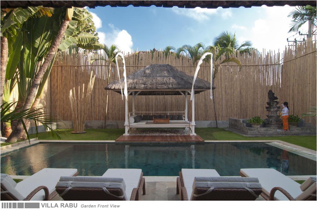 3br Rabu - Minggu Villa Seminyak (Bali)