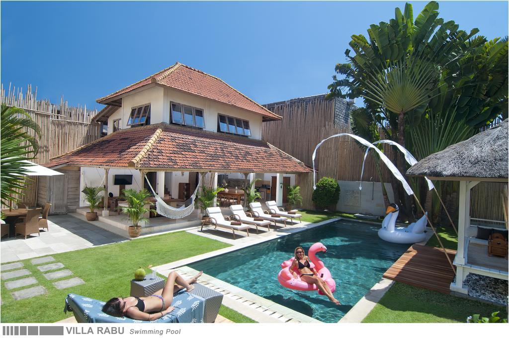 Villa 3br Rabu - Minggu Seminyak (Bali)