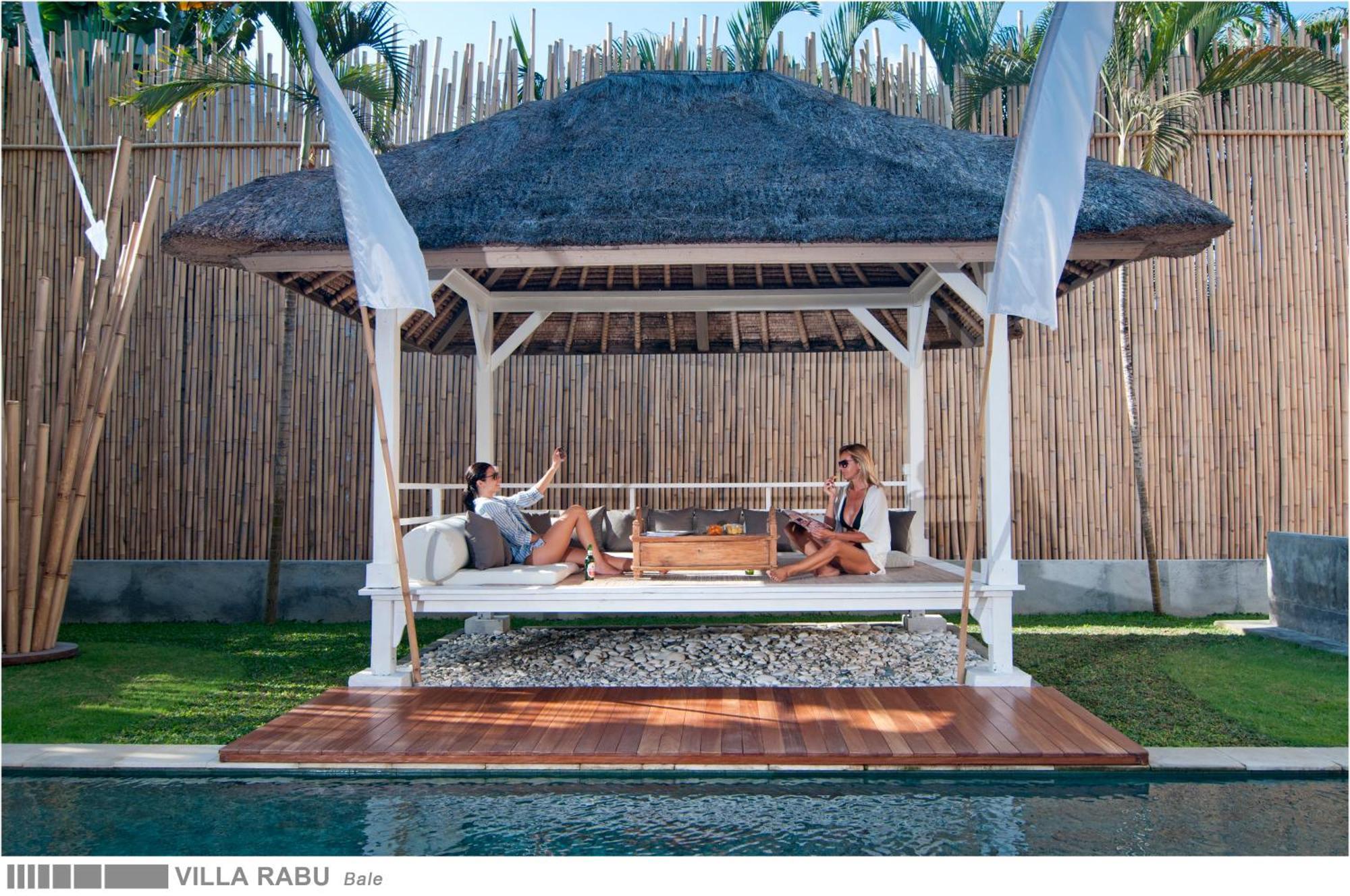 Villa 3br Rabu - Minggu Seminyak (Bali)