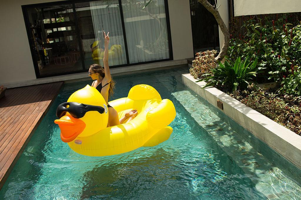 Berry Romantic Villa *
