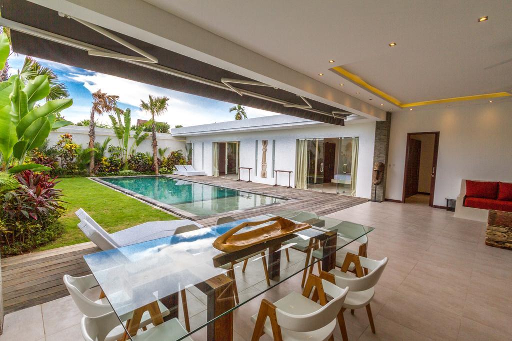 Villa Saha - Elegant 3-bedroom In Seminyak (Bali)