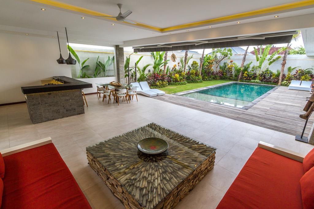 Saha - Elegant 3-bedroom In Villa *