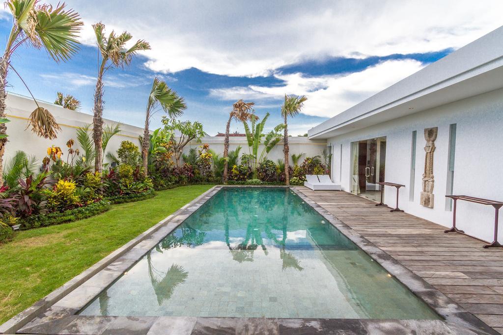 Villa Saha - Elegant 3-bedroom In Seminyak (Bali)